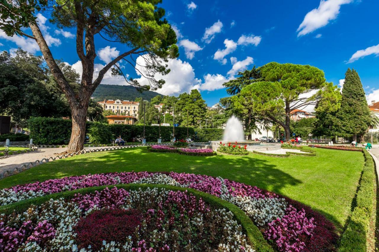 Villa Angeli Opatija Exterior foto